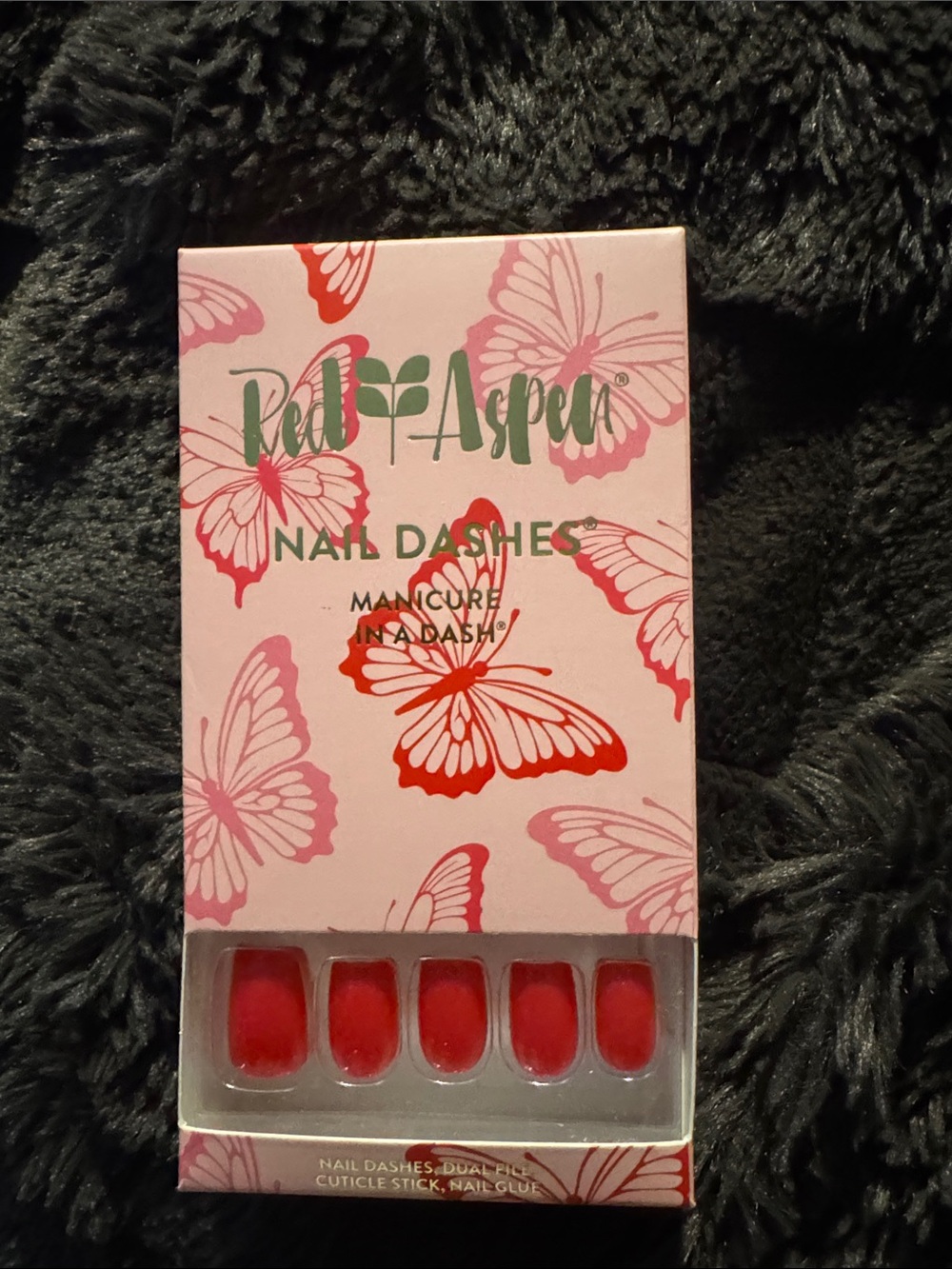 Red Aspen Red Press-On Nail Dashes - Ready-to-Wear Manicure